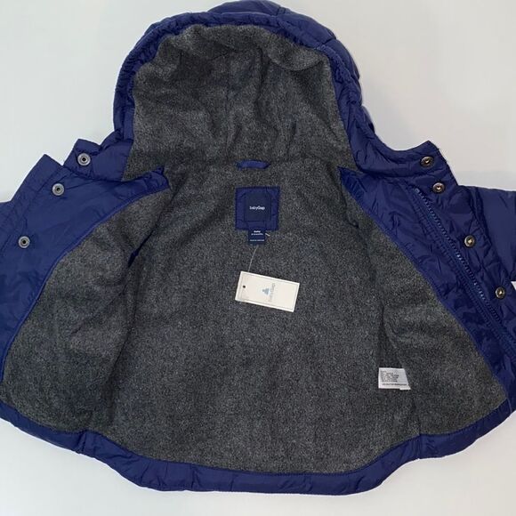 New Gap   - Picture 3 of 5